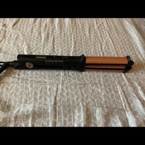 Kardashian 3-in-1 hair tool
